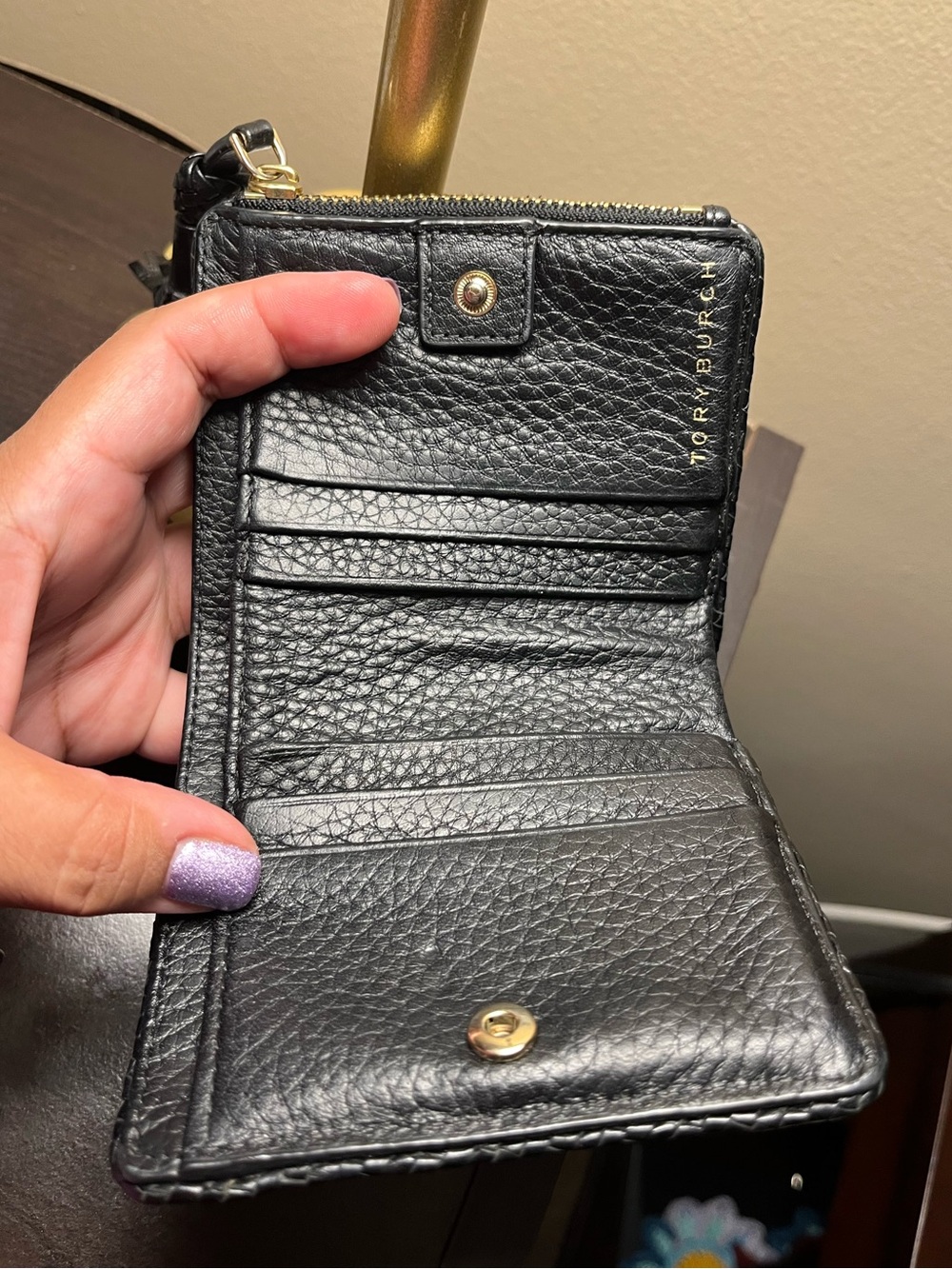 Tory Burch Taylor Mini Black Pebbled Leather Zip Wallet EUC - Picture 7 of 13